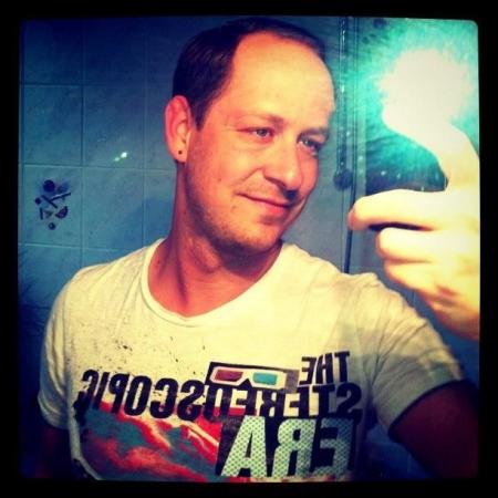 Gay Chat User comecloser78 - Bild 1