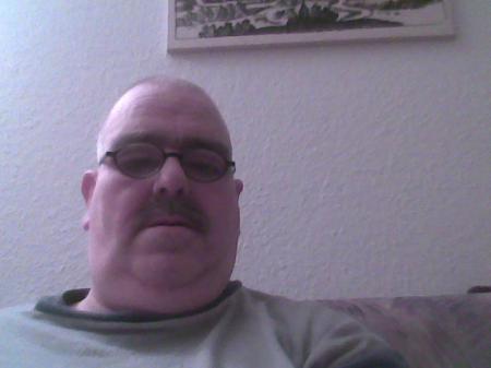 Gay Chat User Andreas1949 - Bild 1 Gay Chat User Andreas1949 - Bild 1