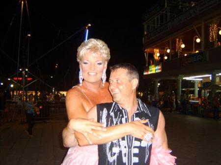 Gay Chat User Mike_Hessen - Bild 4 Gay Chat User Mike_Hessen - Bild 4