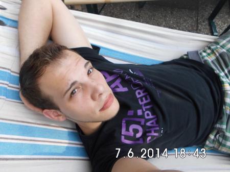 Gay Chat User biboy89rapel - Bild 1