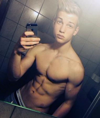 Gay Chat User SexyLeon - Bild 1