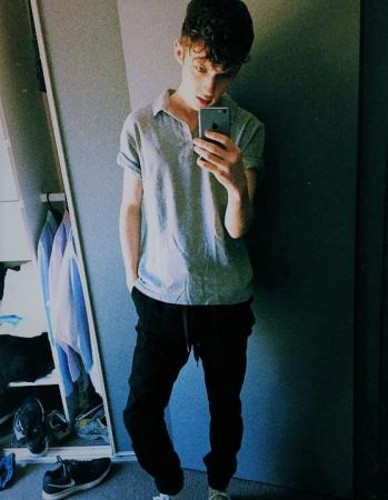 Gay Chat User Kaineu - Bild 1 Gay Chat User Kaineu - Bild 1