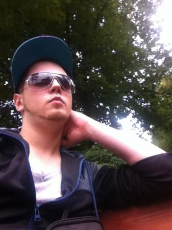 Gay Chat User MyChris94 - Bild 3